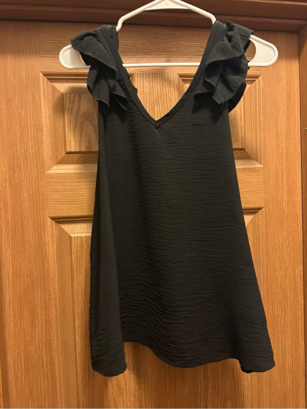 Black Ruffle Sleeve V-Neck Shift Dress